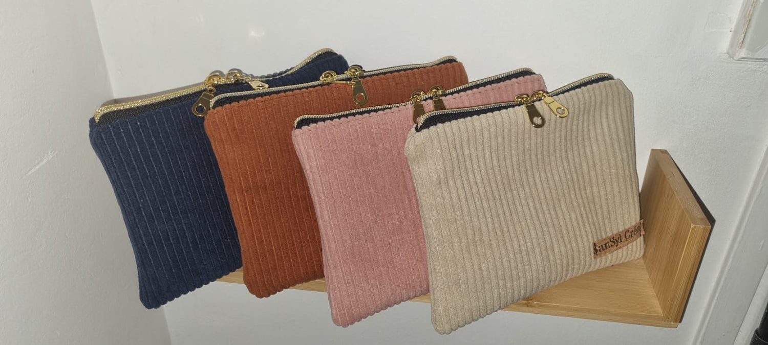 Trousse plate en velours